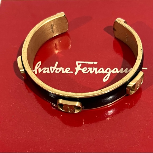 Salvatore Ferragamo Jewelry - Salvatore Ferragamo Leather and Gold Vara Cuff